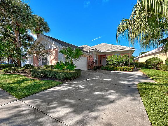 5th image of 8511 E Garden Oaks Cir