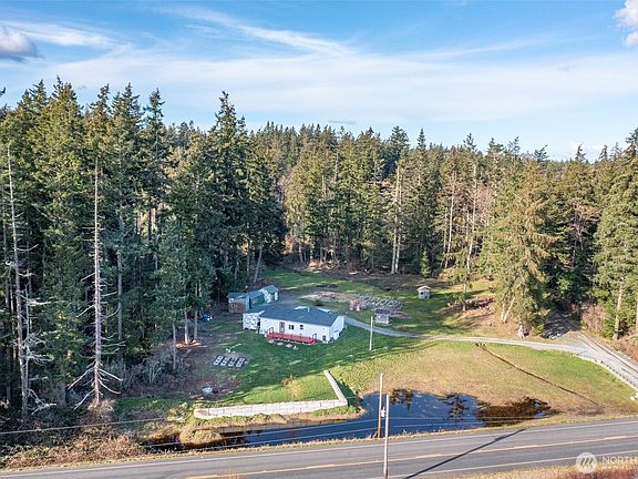3rd image of 3335 Cougar Lane