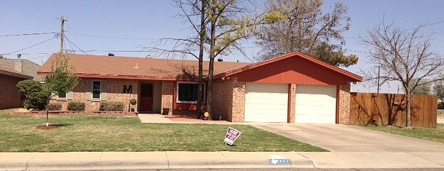 1st image of 411 Crenshaw Dr
