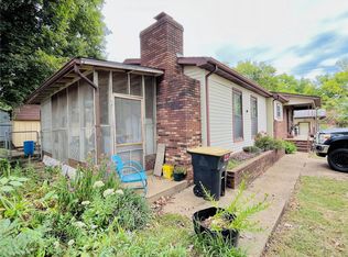 301 Ponder St, Doniphan, MO 63935