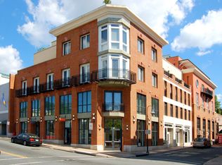 107 1st St S APT 202, Charlottesville, VA 22902
