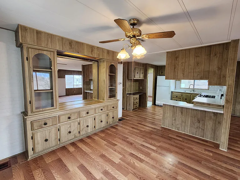 1111 W Hardy Ln #B — Photo 6