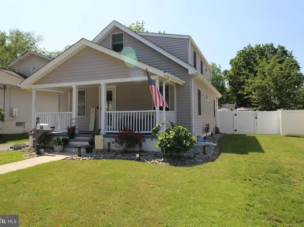 43 Sherwood Ave, Hamilton, NJ 08619