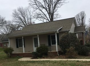 206 Carr St, Mebane, NC 27302