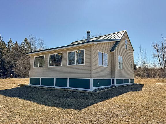 3rd image of 643 Averill Road