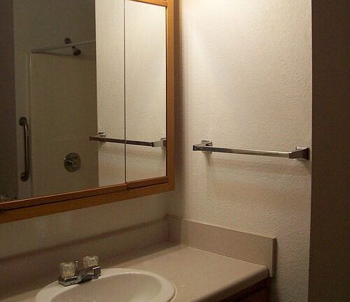 2nd image of 1615 N 6th Ave #6