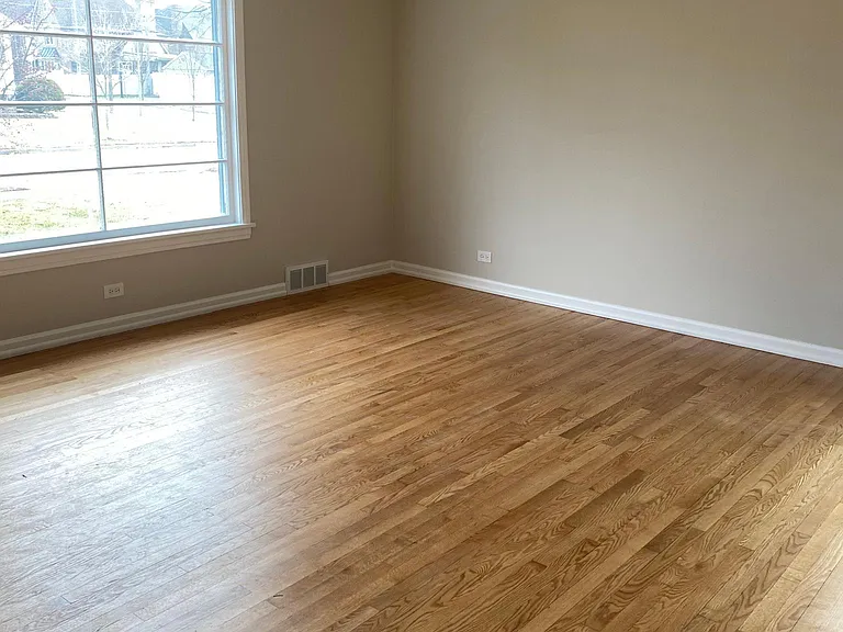 526 S Berkley Ave — Photo 4