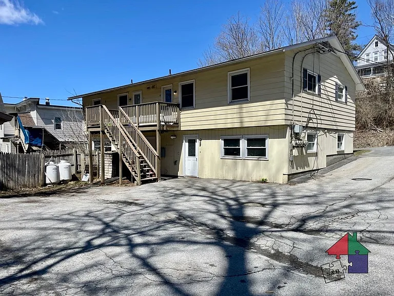 13-17 Warren St — Photo 12