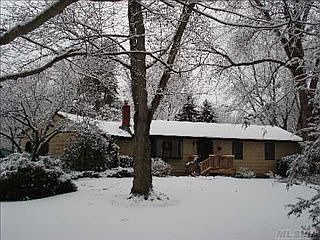 1st image of 16 King Arthurs Ct