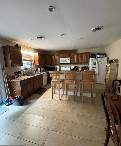 407 W Main St — Photo 6