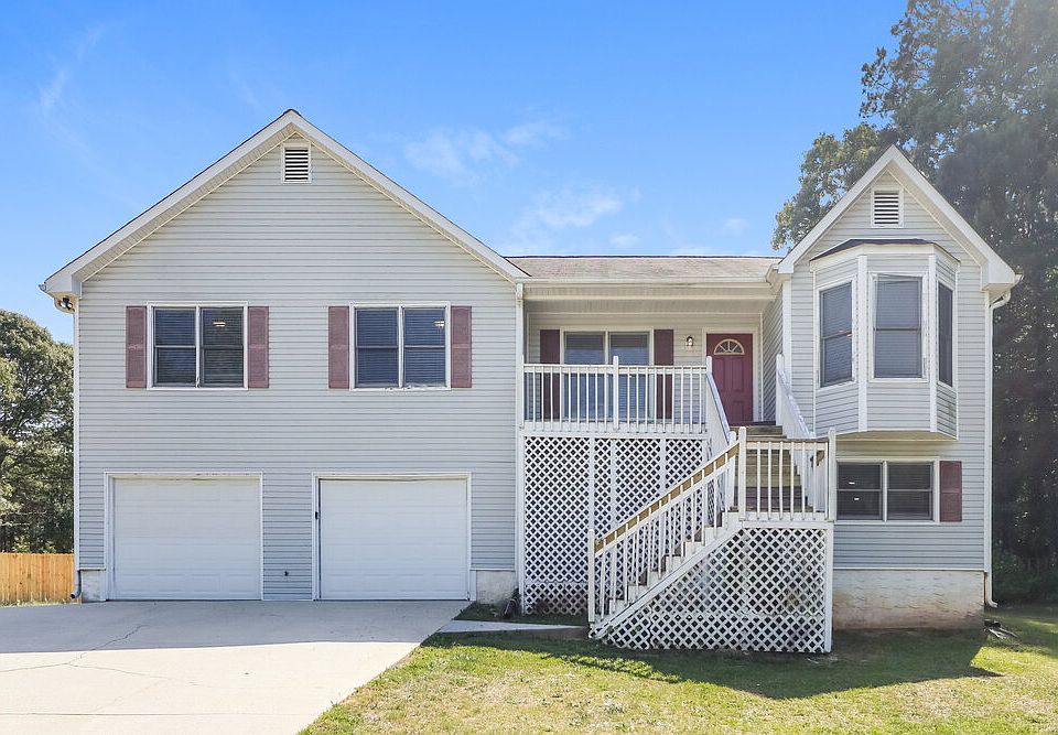 1st image of 134 Oak Landing Dr S
