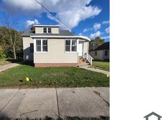 1192 Maple St, Muskegon, MI 49442