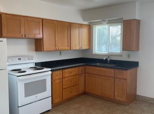 2545 Barrett Ave #B, Richmond, CA 94804