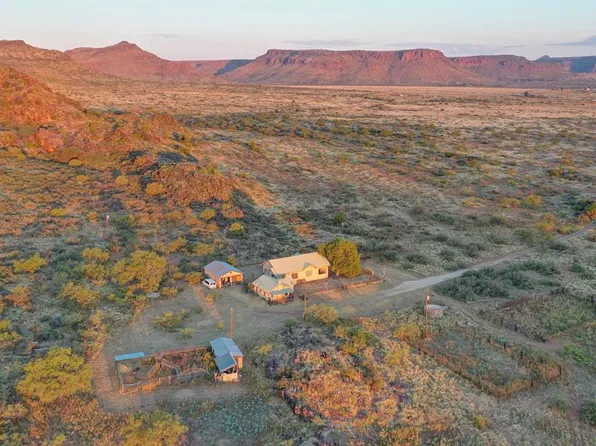 2703 W Highway 90, Alpine, TX 79830