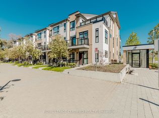 90 Canon Jackson Dr #203, Toronto, ON M6M 2G1