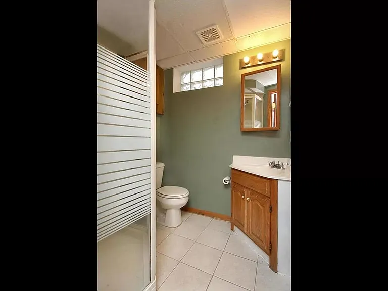 4951 Sheridan Ave S — Photo 3
