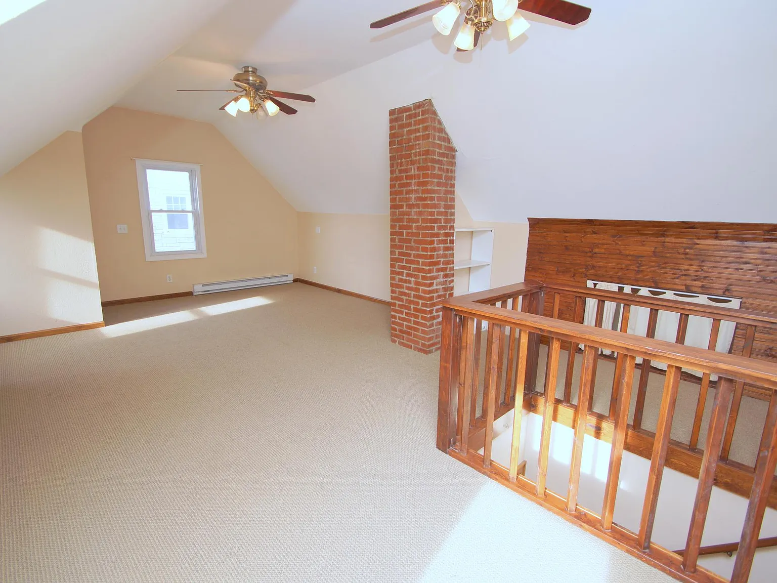 3 bed, 1149 sqft, $1,750 — Photo 3