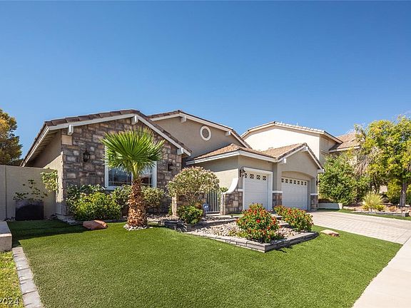 3rd image of 9621 Cherry Canyon Ave