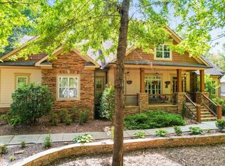 131 High Bluff Trl, Carrollton, GA 30116