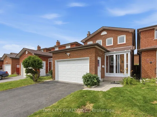 29 Rainthorpe Cres, Toronto, ON M1W 3S6
