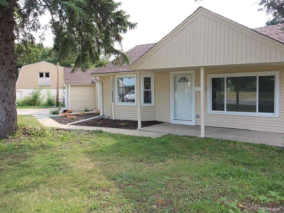 1st image of 7127 West Forest Home AVENUE
