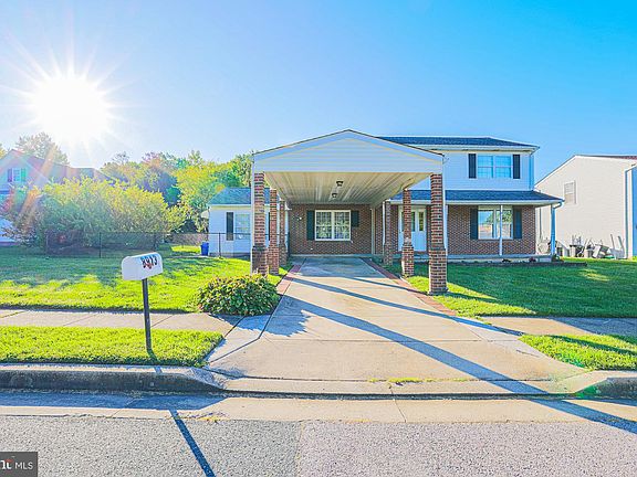 3rd image of 8913 Lennings Ln