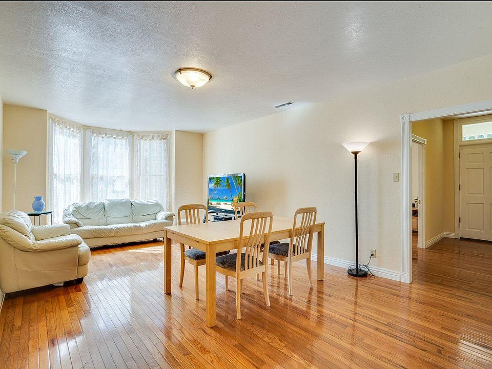 1st image of 426 N 6th St