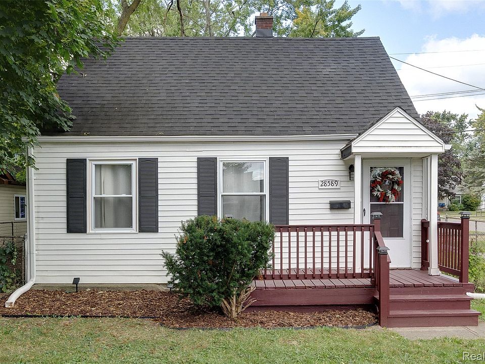 1st image of 28589 Brentwood St