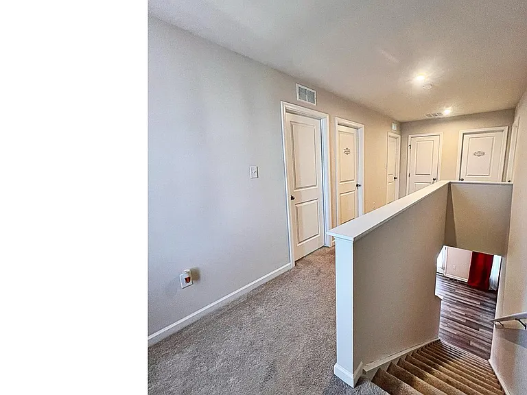 94 Opal Dr — Photo 16