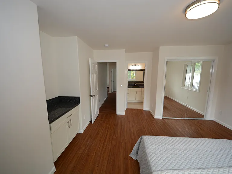 4494 Sierra Dr — Photo 7
