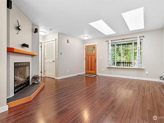 5th image of 193 Harbor View Drive