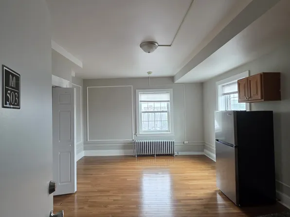 1175 Chapel St, New Haven, CT