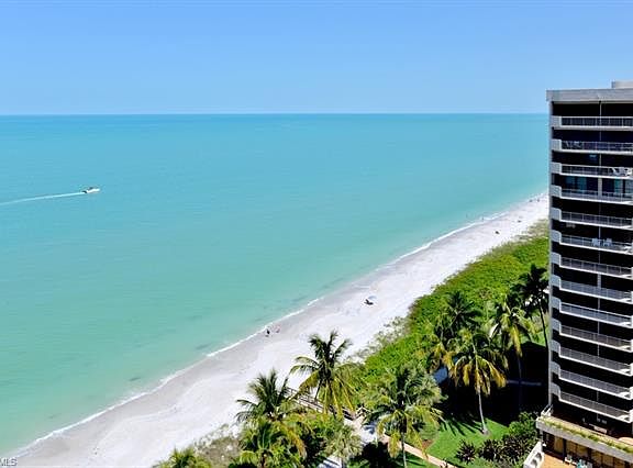 2nd image of 4001 Gulf Shore Blvd N Ph 6