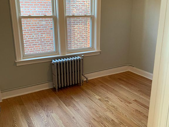 2nd image of 3212 Mickle Ave
