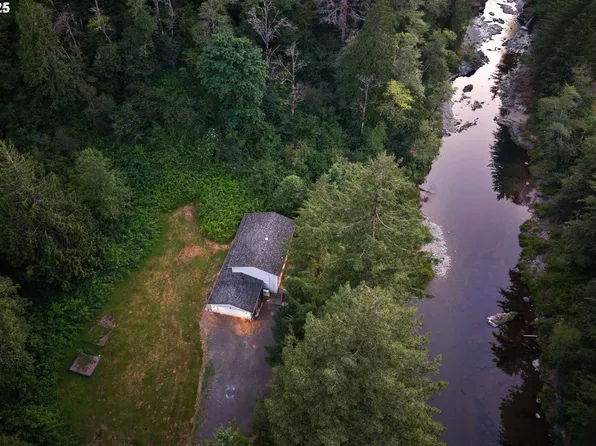 15401 Washougal River Rd, Washougal, WA 98671