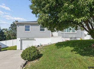 3628 S 88th St, Omaha, NE 68124
