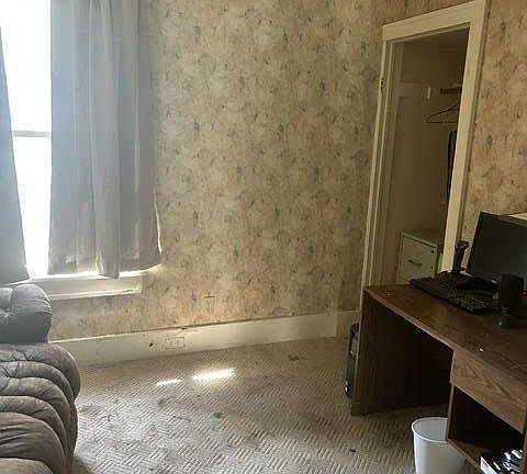 4th image of 621 N Pelham STREET