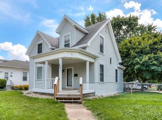 113 W Stanage Ave, Champaign, IL 61820