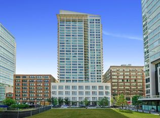 701 S Wells St APT 902, Chicago, IL 60607