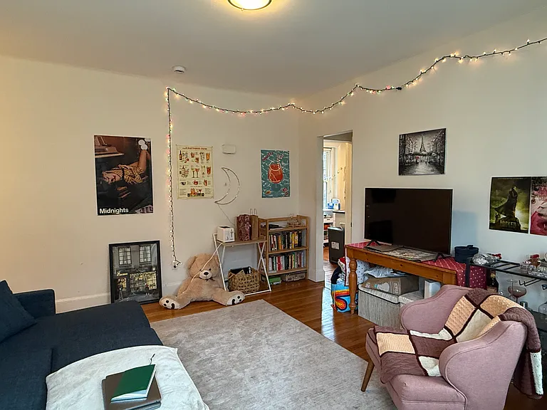 1871 Beacon St #4 — Photo 11