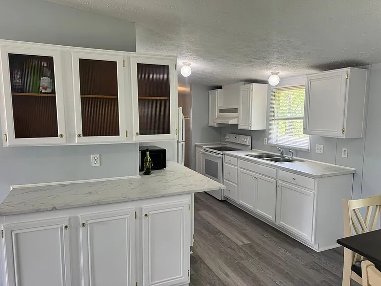 3250 Maysville Pike #13 — Photo 2
