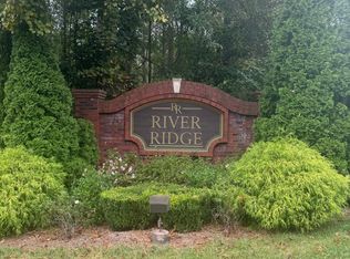 389 Branch Dr, Pendergrass, GA 30567