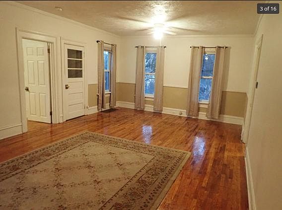 3rd image of 1051 Turner Ave NW #2