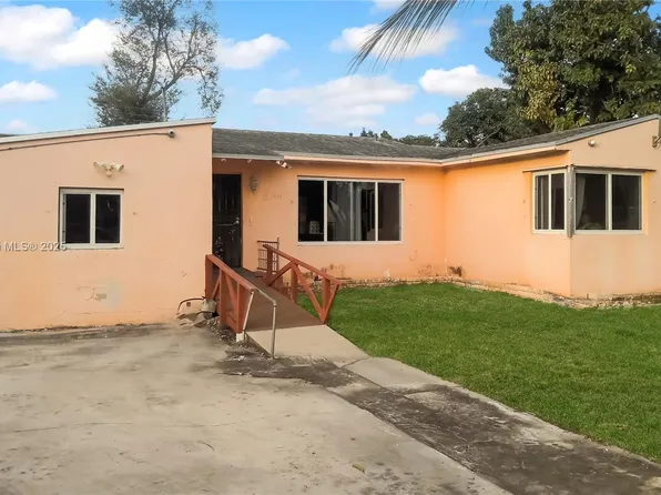 2995 NW 88th St, Miami, FL 33147