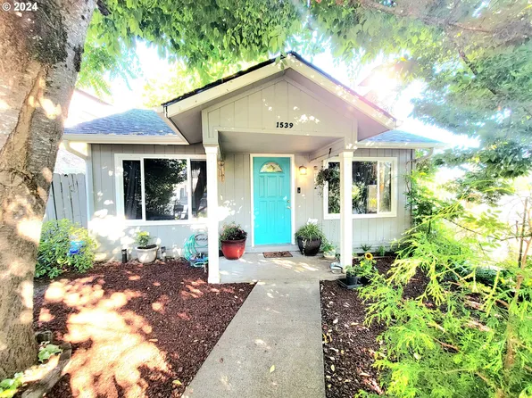 1539 SE Kane St, Roseburg, OR 97470