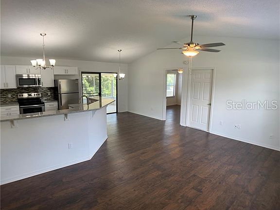 5th image of 2988 Beal St