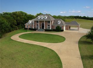 211 Terry Ln, Heath, TX 75032