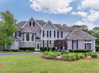 6610 Manor Dr, Burr Ridge, IL 60527