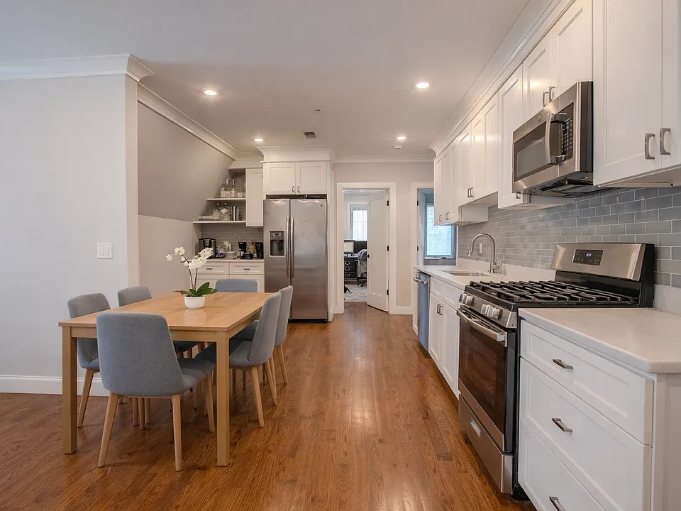 50 Quint Ave #3K