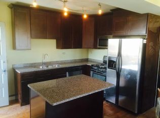 3329 Clinton Ave APT 1, Berwyn, IL 60402